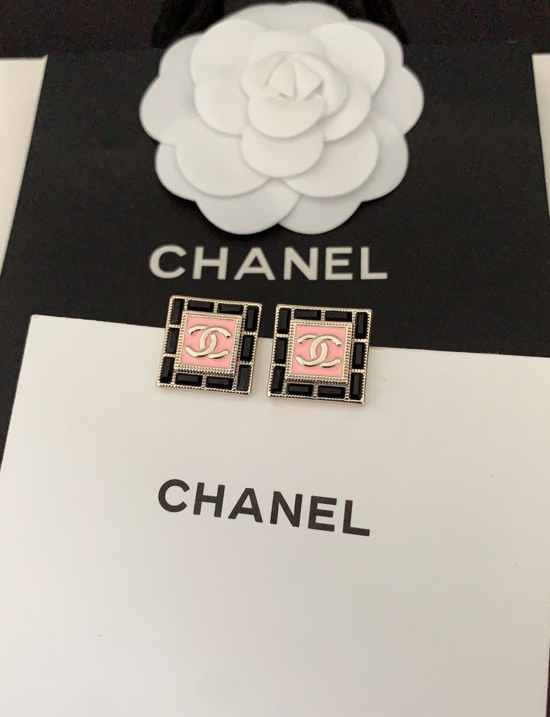 Ch**el earrings